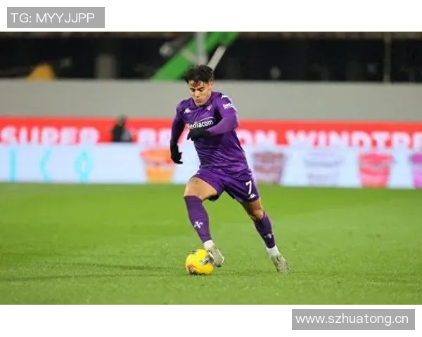 26岁意大利前锋索蒂尔崇拜C罗渴望未来与父亲共事 26岁意大利前锋索蒂尔崇拜C罗渴望未来与父亲共事