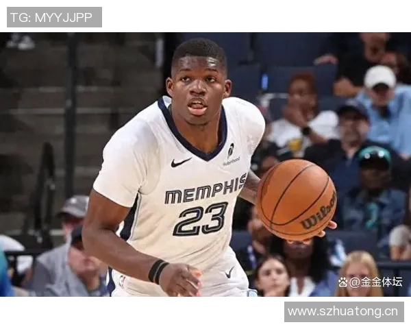 小杨面临巨大压力科沃德11号秀场均19分三项命中率惊人 小杨面临巨大压力科沃德11号秀场均19分三项命中率惊人