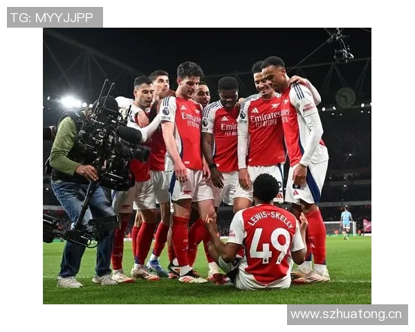 哈兰德社媒晒球鞋照展现幽默一面却依旧保持严肃风格 哈兰德社媒晒球鞋照展现幽默一面却依旧保持严肃风格