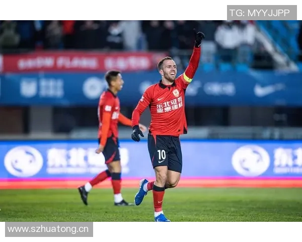 塞尔吉尼奥单刀破门助国安再度领先海牛比赛紧张激烈引人关注 塞尔吉尼奥单刀破门助国安再度领先海牛比赛紧张激烈引人关注