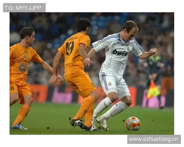 阿斯介绍皇马国王杯对手塔拉维亚主场历史与容纳能力分析